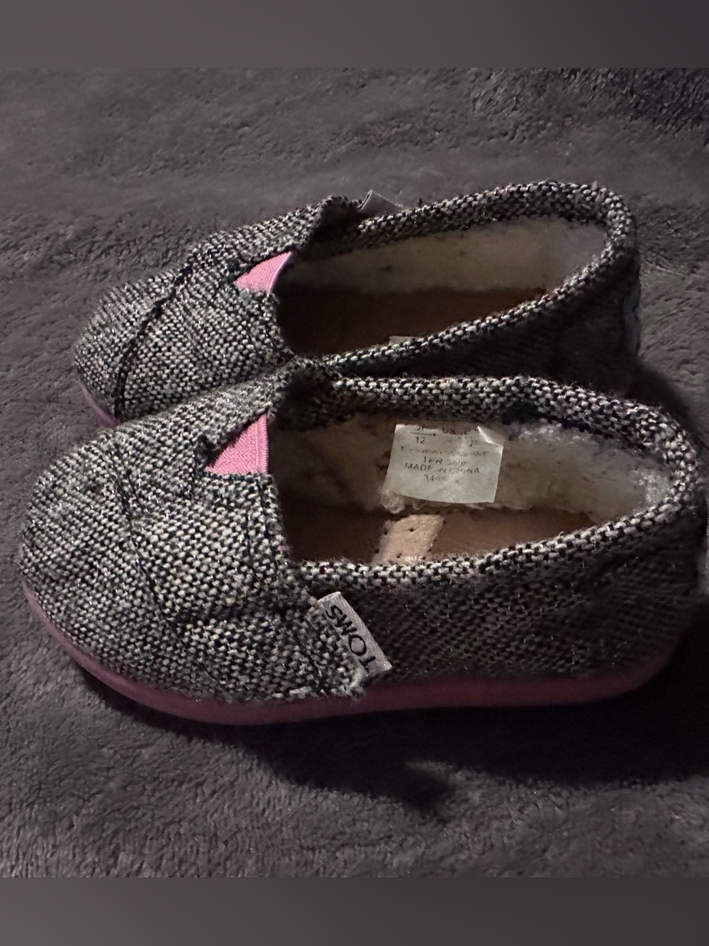 TOMS Toddler Girls T5 Wool Blend Sparkle Slip On Shoes Pink Sole Fleece Lined EU